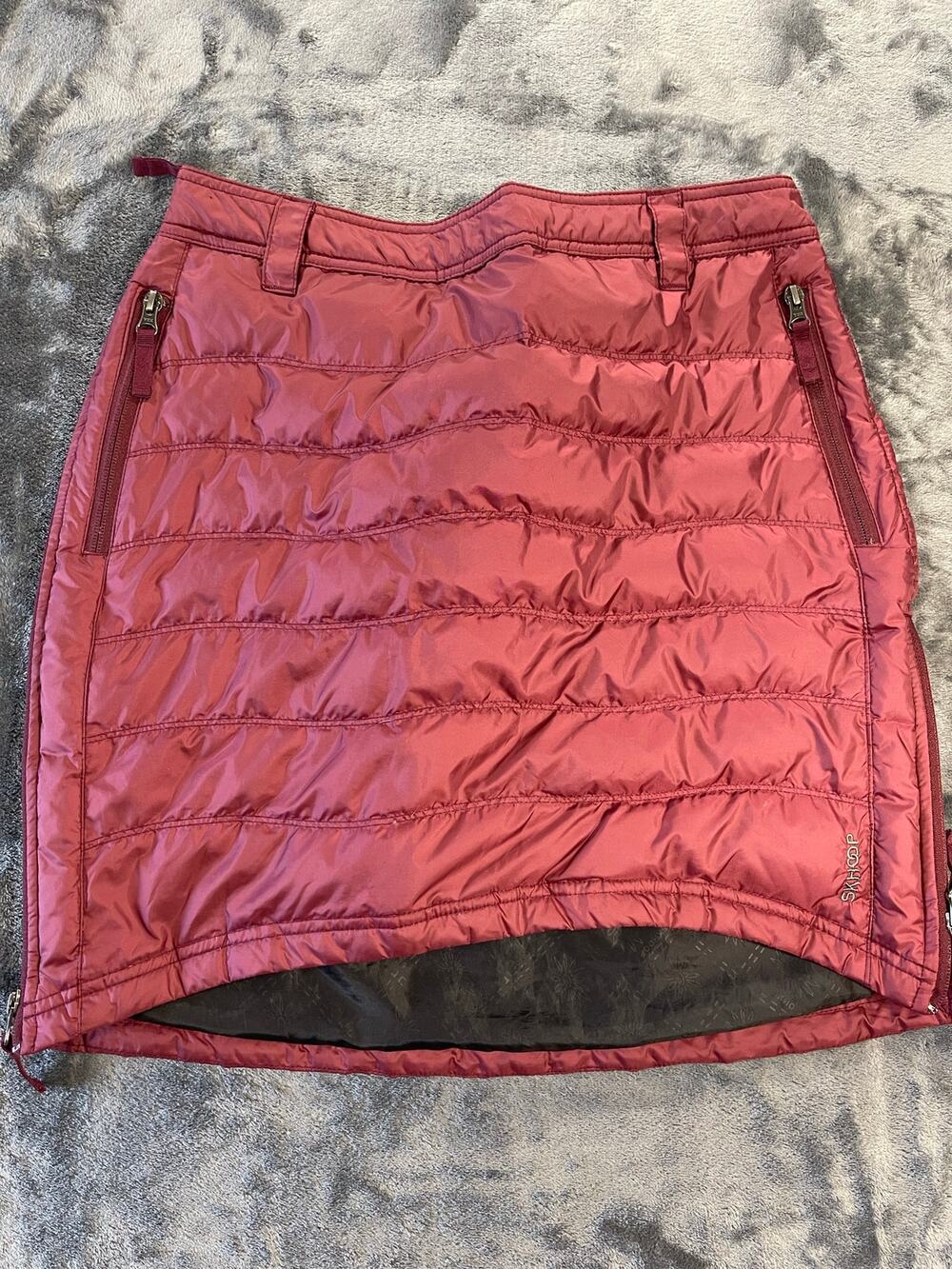 SKHOOP Burgundy Down Puffer Skirt Full Zip Insulated Ski Snow Mini Skirt Medium